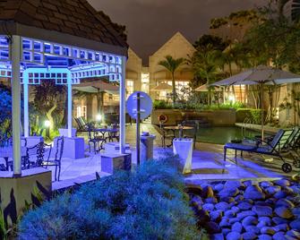 City Lodge Hotel Durban - Durban - Serambi