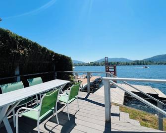 Lake Sammamish Waterfront Cabin - Sammamish - Balcone