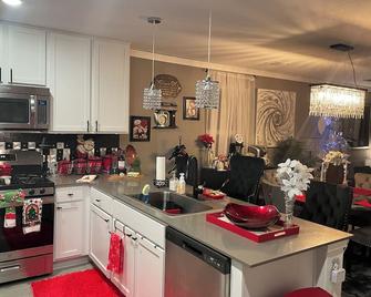 Room for rent 1-bedroom in newly built home in beautiful San Antonio. - 聖安東尼奧