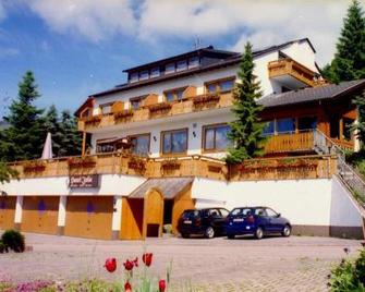 Appart Hotel Julia - Schönwald im Schwarzwald - Building