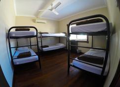 Kimberley Travellers Lodge - Hostel - Broome - Slaapkamer