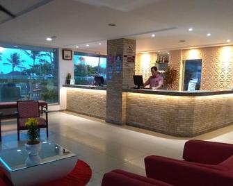 Simas Praia Hotel - Aracaju - Front desk