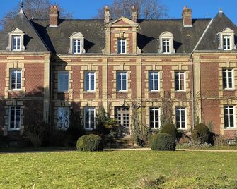 Chateau Loyd & Spa Normandie Pays de Caux - Étoutteville - Edificio