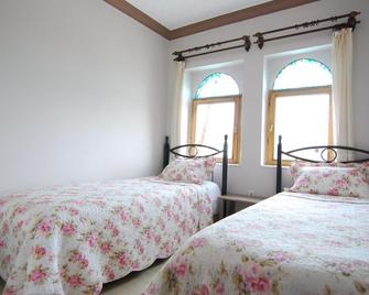 Kamelya Cave Hostel - Adults Only - Nevşehir - Bedroom