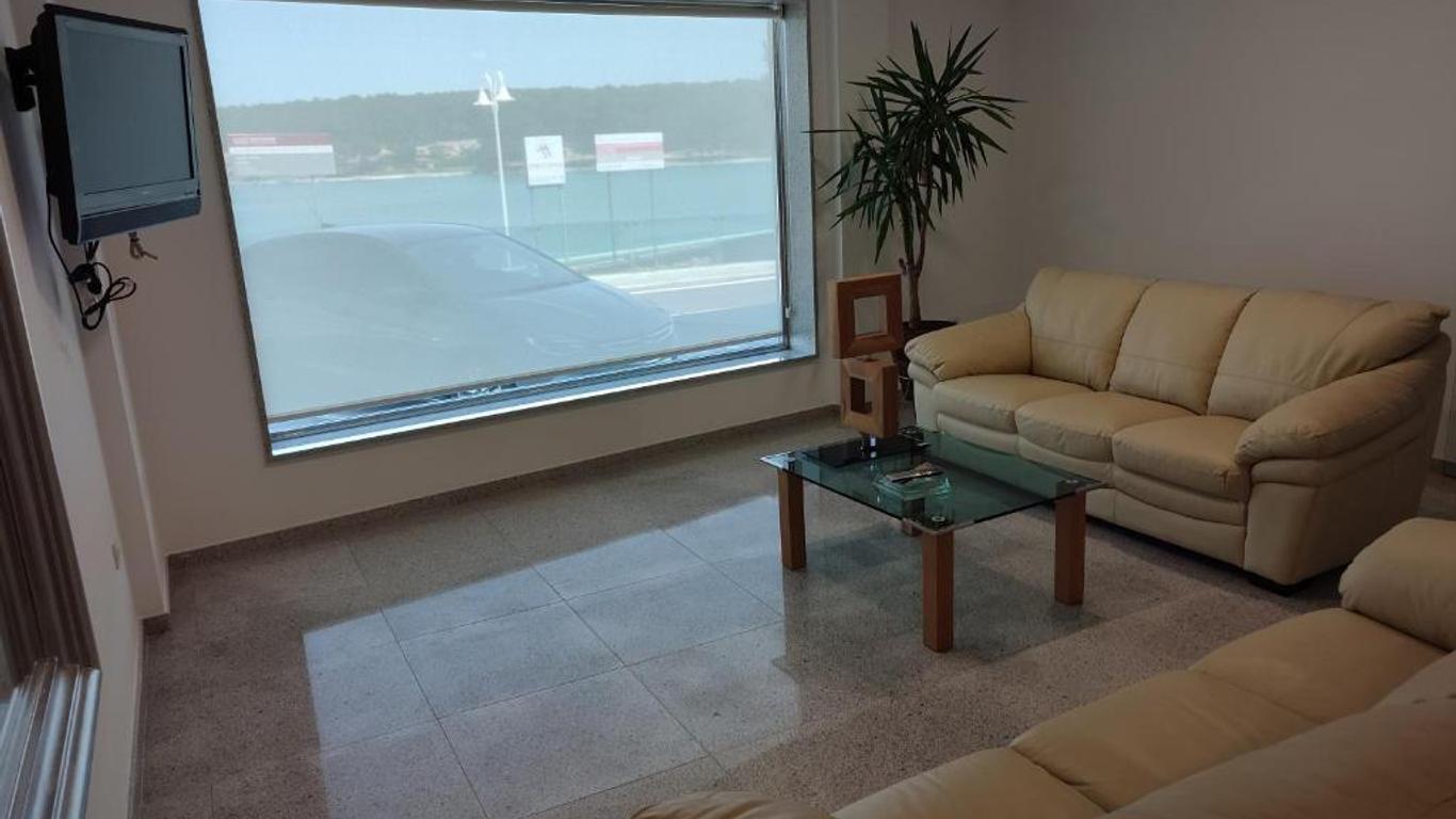 هوتل بريسا ديل مار