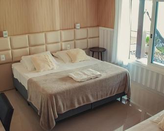 Pousada Bela By Bia - Penha - Habitación