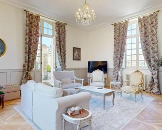 La Templerie - Chambres d'hôtes - La Flèche - Huiskamer
