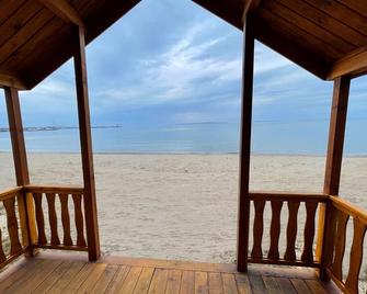 Mighty Mac Bridgeview Cabin 1 - Mackinaw City