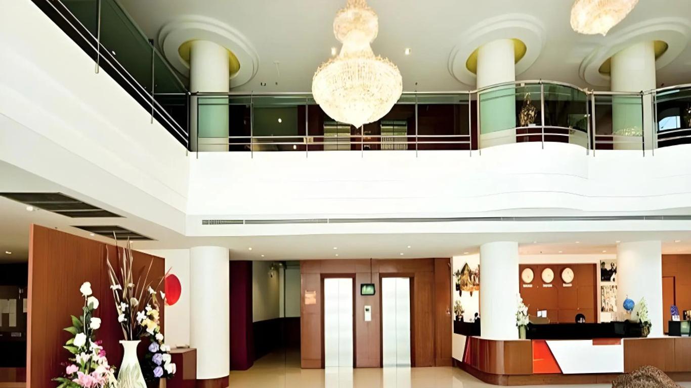 프라투남 호텔 콘깬