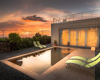 Namib Pool Villa Jeju - Jeju - Zwembad