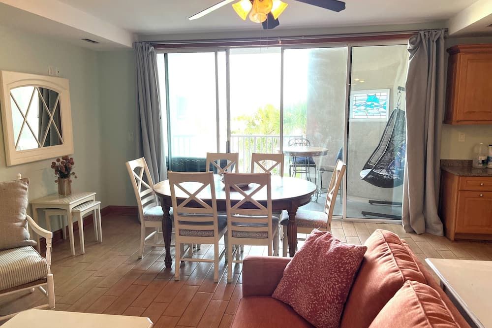 Tybee Beach Club - Tybee Island - Ruokailuhuone