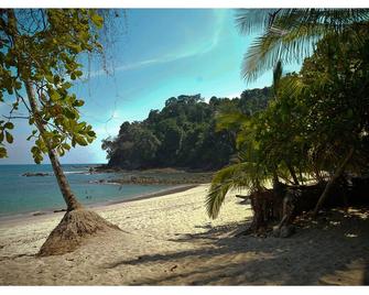 houses for rent, family friendly - Ciudad Cortés - Playa