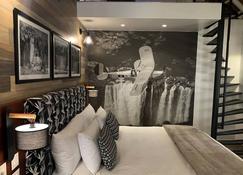 Pamarah Lodge - Victoria Falls - Bedroom