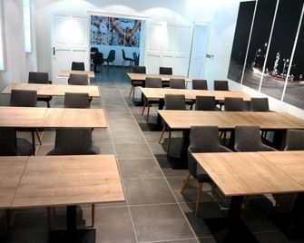 Pilvax Hotel Kalocsa - Kalocsa - Restaurant