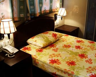 Li's Chain Hostel - Hong Kong - Quarto