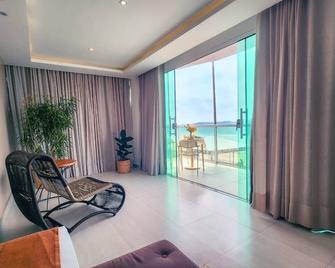 Paradiso Pero Praia Hotel - Cabo Frío - Sala de estar