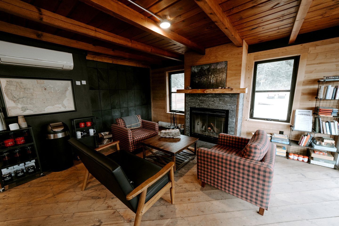 North Shore Camping Co - Beaver Bay - Living room