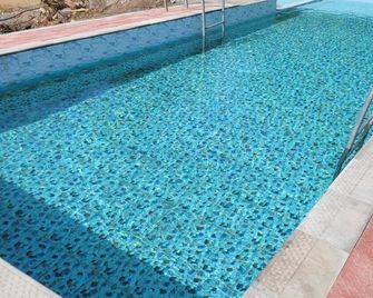 The Bella Vista Retreat - Sasan Gir - Pool