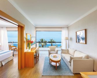 Constantinou Bros Asimina Suites Hotel - Pafos