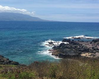 Ala Moana Hotel Luxury 5 Star condo great Rates br - Honolulu - Playa