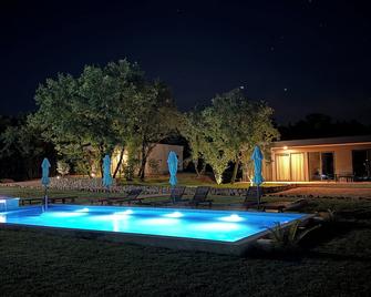 Koko Village 3 - Podgorica - Pool