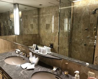 Rembrandt Hotel Tokyo-Machida - Machida - Bathroom