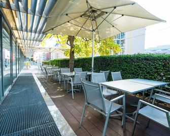 Ibercity Wien Schönbrunn - וינה - פטיו