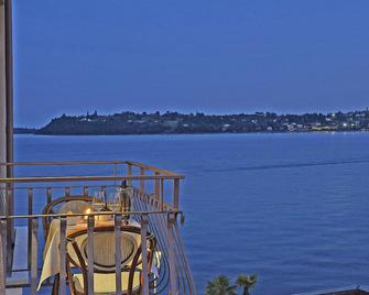 Hotel Du Lac - Gardone Riviera - Balcony