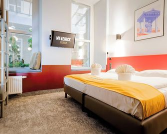 Maverick Athenaeum - Budapest