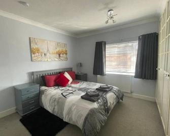 Geneva Cottage Darlington - Darlington - Bedroom