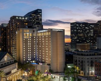 DoubleTree by Hilton New Orleans - New Orleans - Byggnad