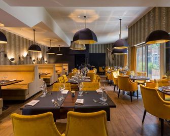 貝斯特韋斯特高級精選喬木旅行者酒店 - 里耳 - 里爾 - 餐廳