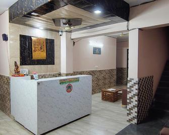 Hotel Rudra - Rudrapur - Front desk