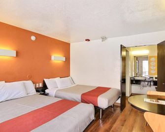 Motel 6-Santa Barbara, Ca - State Street - Santa Bárbara