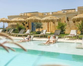 Tuta Agrotourism - Kerċem - Piscina