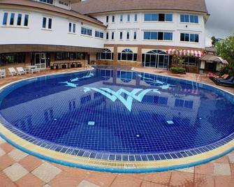 Major Grand Hotel - Chum Phae - Pool
