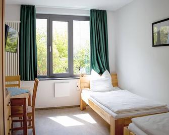 Hotel Garni Fischerfleck - Ismaning - Schlafzimmer