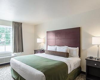 Cobblestone Inn & Suites - Guernsey - Guernsey - Bedroom