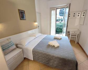 Hotel Athena - Gabicce Mare - Camera da letto