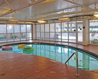 Malibu Pointe - 602 - North Myrtle Beach - Piscina