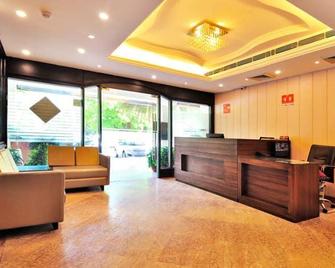 Hotel Orange 35 - Chandigarh - Recepción