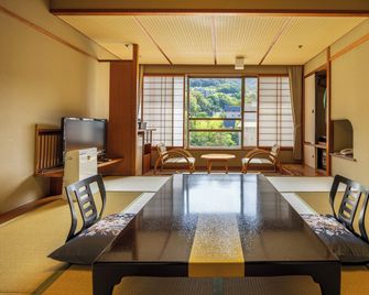 Hotel Kajikaso - Hakone