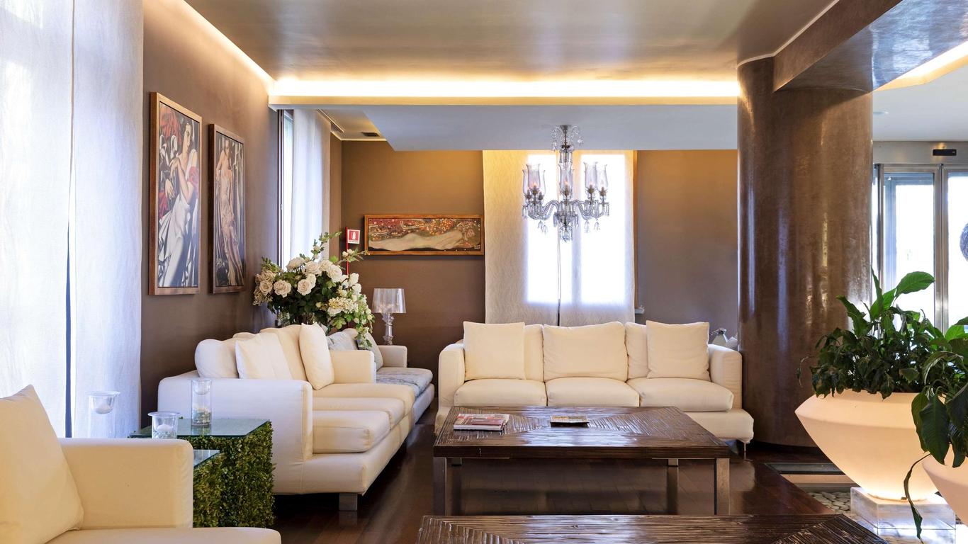 بد آند بريكفاست هوتل مالبينسا لاجو مادجوري