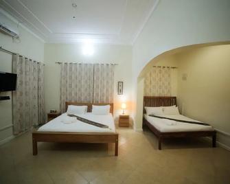 Entebbe Palm Hotel - Entebbe - Habitación