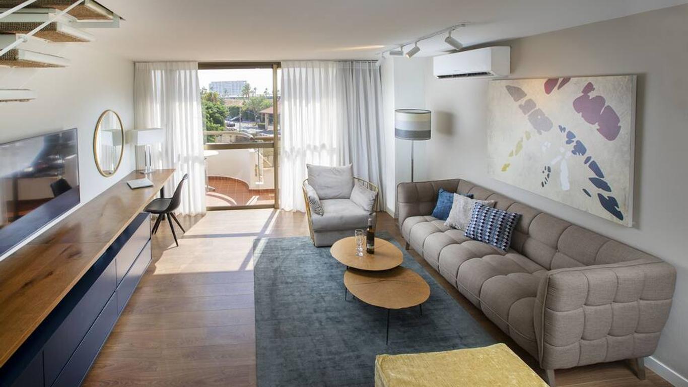 أجنحة مارين هايتس