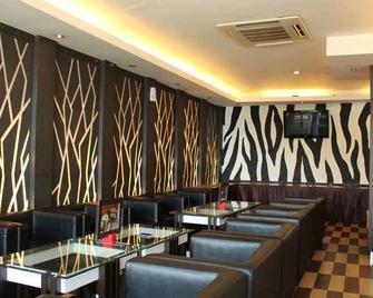 Grand Global Hotel - Palangkaraya - Lounge