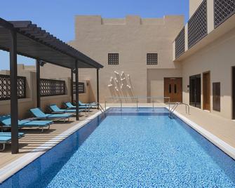 Hyatt Place Dubai Wasl District Residences - Dubai - Pool