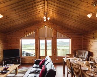 Blackthorn Gate - Nunthorpe - Living room