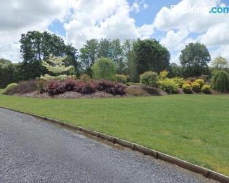 Matangi Oaks Boutique B & B - Tamahere