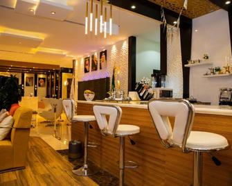 Hotel Alfaw Plaza - Sharurah - Bar